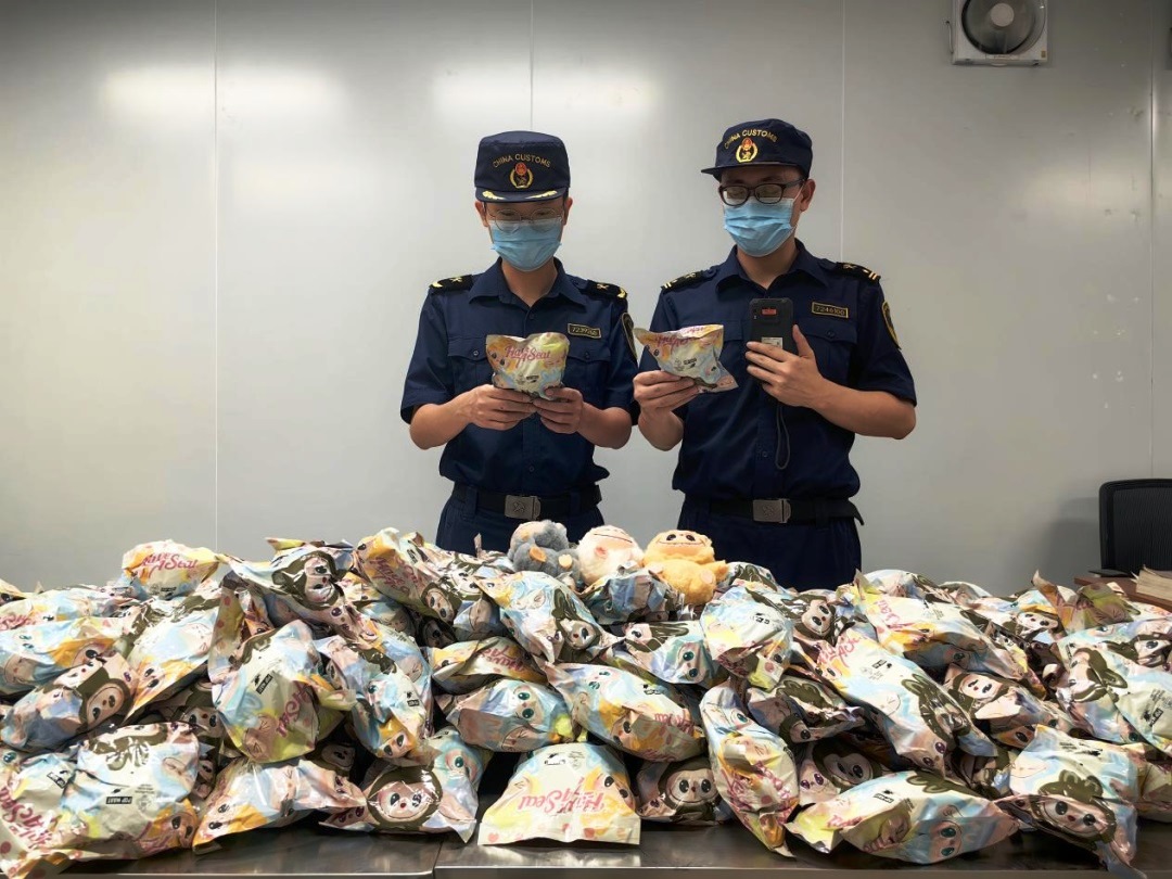 今年全国海关拦截183万件涉嫌侵权Labubu产品